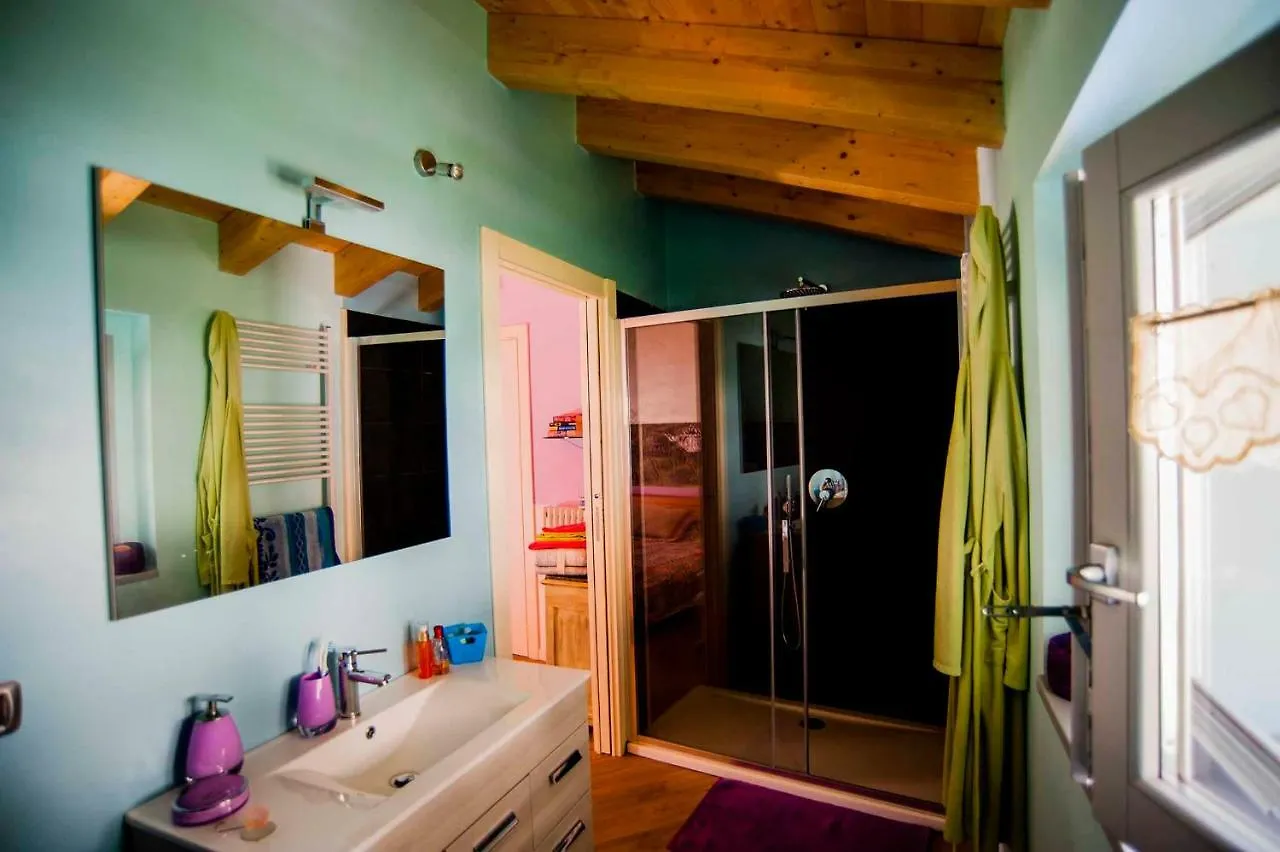 Bed and Breakfast Il Bosco dei 100 Acri Roncobello Bed & Breakfast