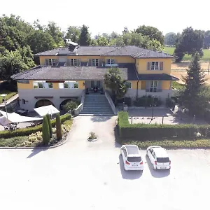 2* Hotel La Quercia Con Ristorante